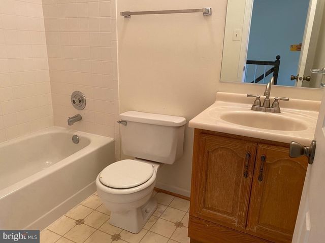 6558 SAND WEDGE CT, Alexandria, VA 22312