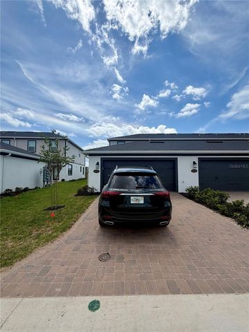 5222 CENTER LAKE RANCH BOULEVARD, St Cloud, FL 34771