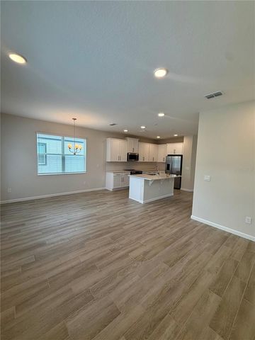 5222 CENTER LAKE RANCH BOULEVARD, St Cloud, FL 34771