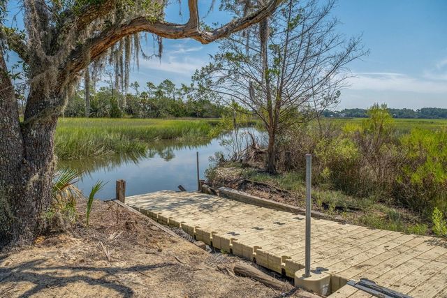 804 Kings Oak Court 1, Charleston, SC 29492