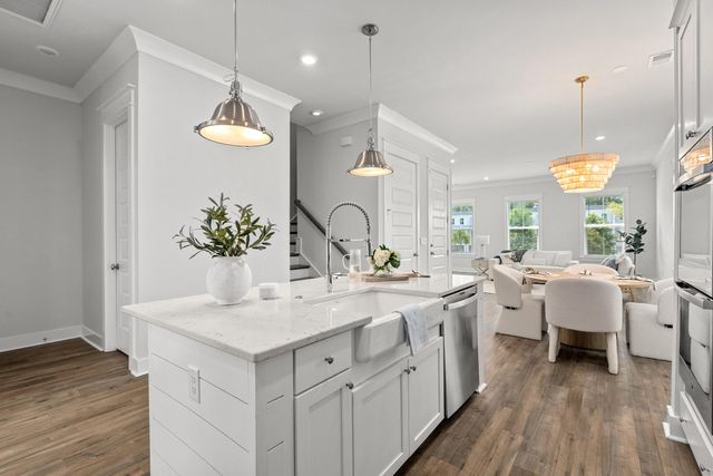 804 Kings Oak Court 1, Charleston, SC 29492