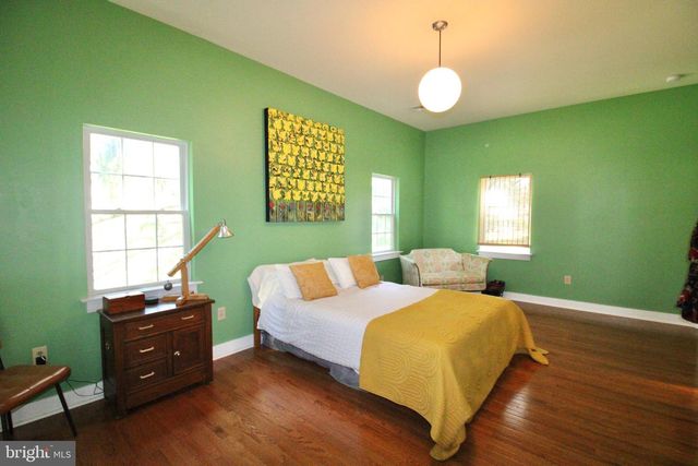 665 HEMPFIELD HILL RD, Columbia, PA 17512