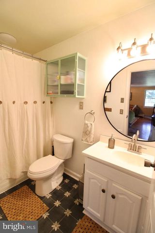 665 HEMPFIELD HILL RD, Columbia, PA 17512