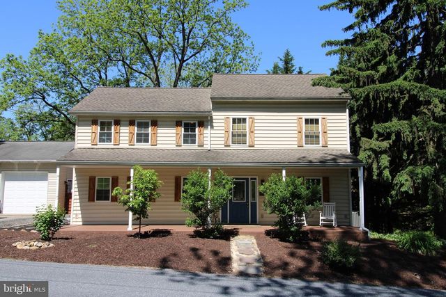 665 HEMPFIELD HILL RD, Columbia, PA 17512