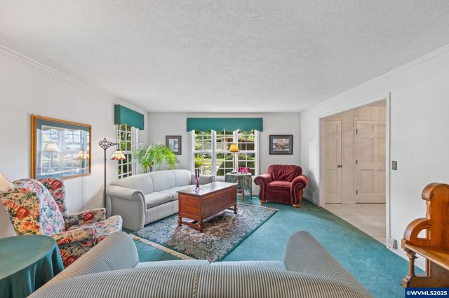 465 McKinley St SE, Salem, OR 97302