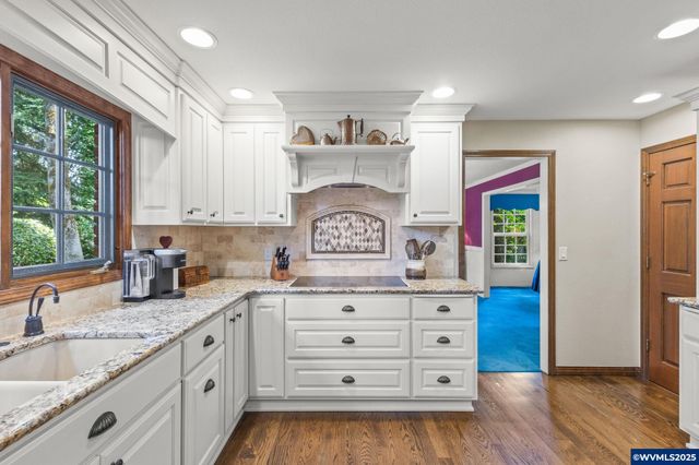 465 McKinley St SE, Salem, OR 97302