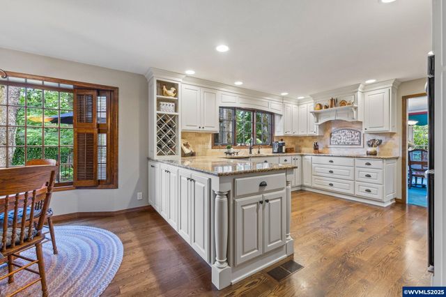 465 McKinley St SE, Salem, OR 97302