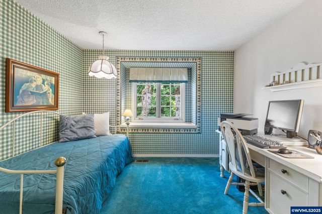 465 McKinley St SE, Salem, OR 97302