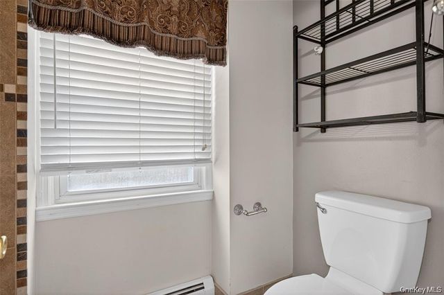 4 Debbie Court, Chester, NY 10918