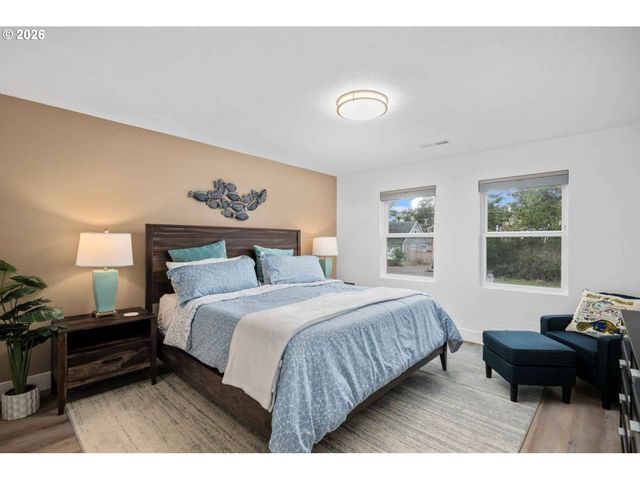 17855 OCEAN Blvd, Rockaway Beach, OR 97136