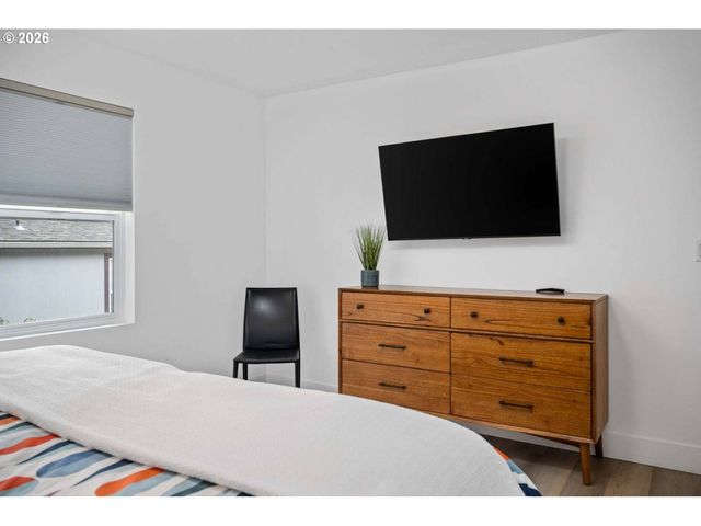 17855 OCEAN Blvd, Rockaway Beach, OR 97136