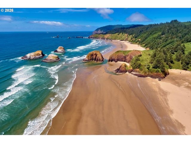 17855 OCEAN Blvd, Rockaway Beach, OR 97136