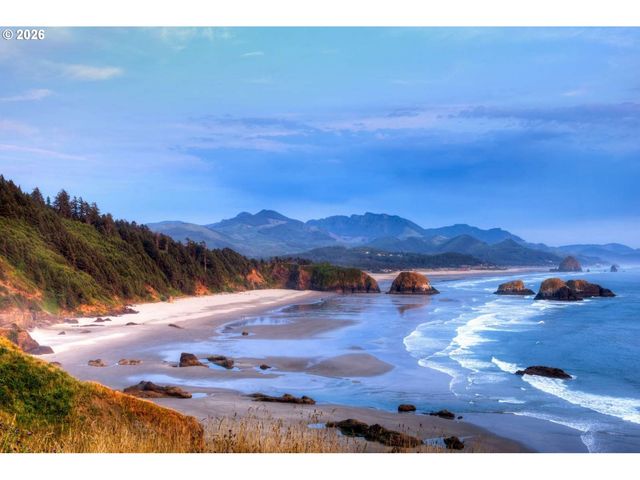 17855 OCEAN Blvd, Rockaway Beach, OR 97136