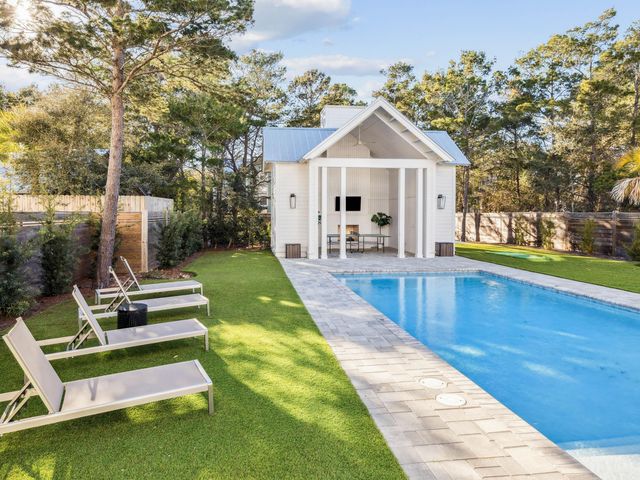 49 Brown Street, Santa Rosa Beach, FL 32459