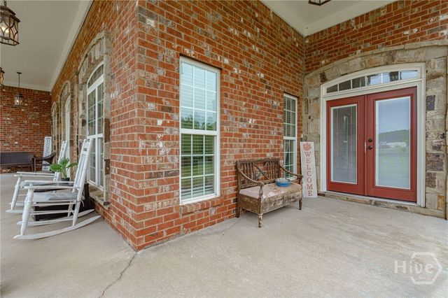 725 Amber Lakes Court, Social Circle, GA 30025