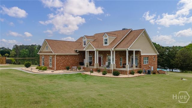 725 Amber Lakes Court, Social Circle, GA 30025