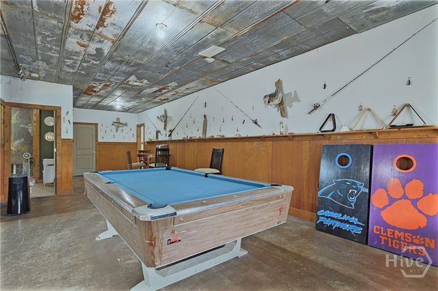 725 Amber Lakes Court, Social Circle, GA 30025