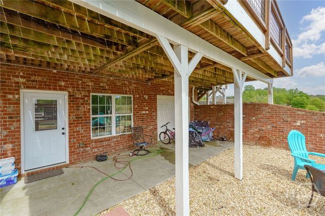 725 Amber Lakes Court, Social Circle, GA 30025