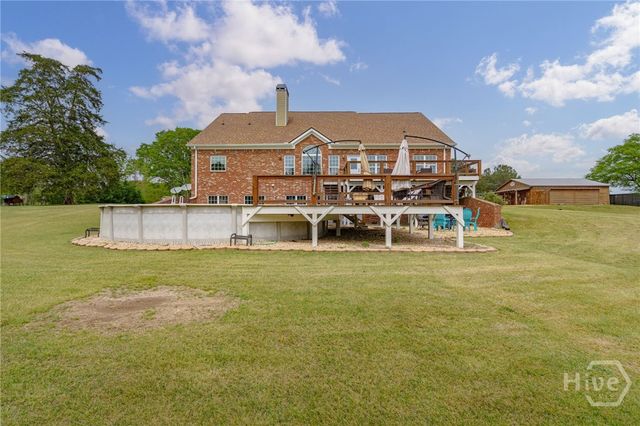 725 Amber Lakes Court, Social Circle, GA 30025