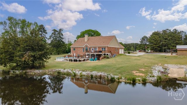 725 Amber Lakes Court, Social Circle, GA 30025