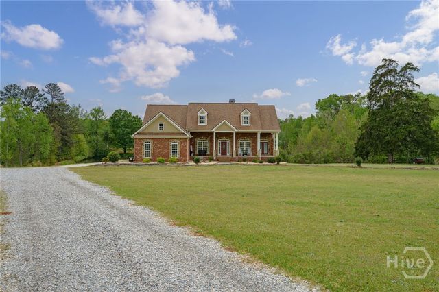 725 Amber Lakes Court, Social Circle, GA 30025