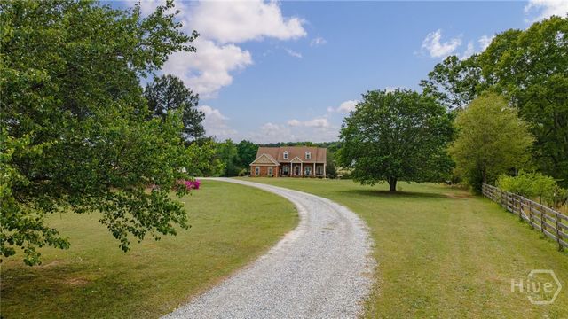725 Amber Lakes Court, Social Circle, GA 30025