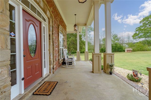 725 Amber Lakes Court, Social Circle, GA 30025