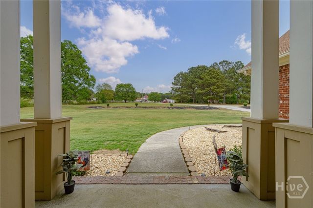 725 Amber Lakes Court, Social Circle, GA 30025
