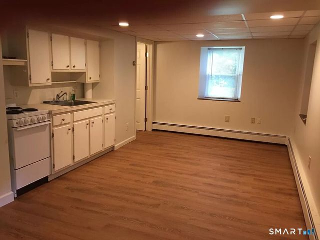 37 Richmondville Avenue 3, Westport, CT 06880