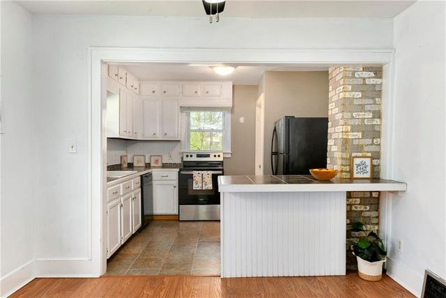 526 Oak Street, Leavenworth, KS 66048