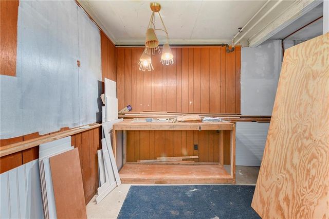 526 Oak Street, Leavenworth, KS 66048