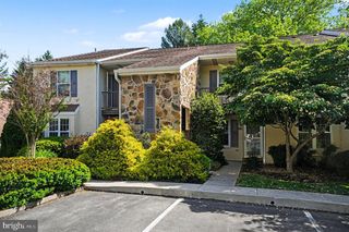 205 VALLEY STREAM LN #205, Chesterbrook, PA 19087