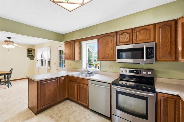 364 Park End Drive, Dayton, OH 45415