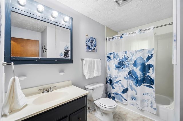364 Park End Drive, Dayton, OH 45415