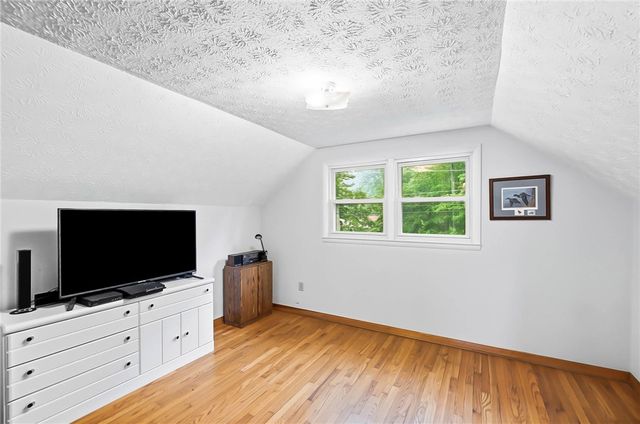 364 Park End Drive, Dayton, OH 45415