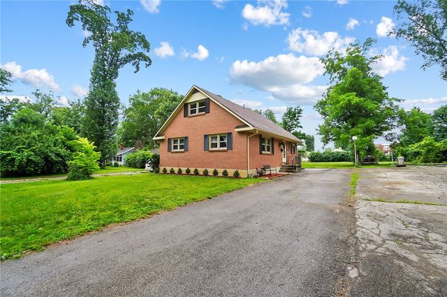 364 Park End Drive, Dayton, OH 45415