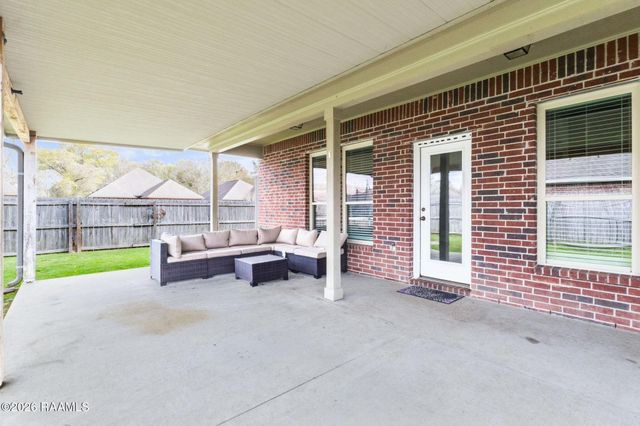 205 Quiet Bluff Drive, Youngsville, LA 70592