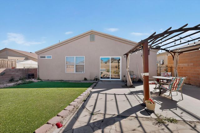 9515 Otero Mesa Road SW, Albuquerque, NM 87121