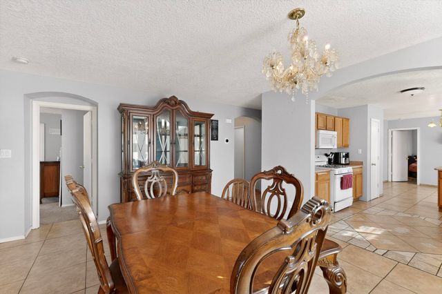 9515 Otero Mesa Road SW, Albuquerque, NM 87121