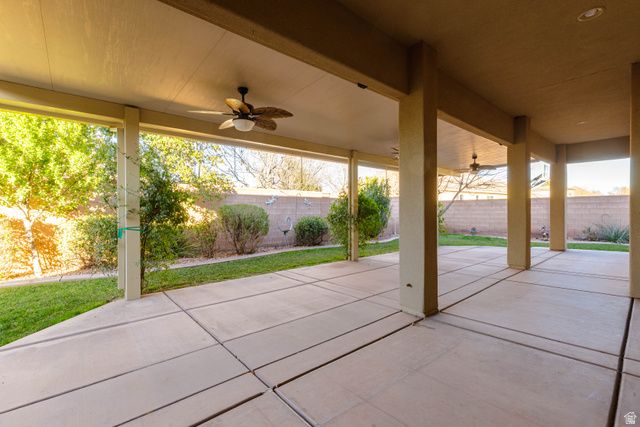 345 E 1575 S, Washington, UT 84780