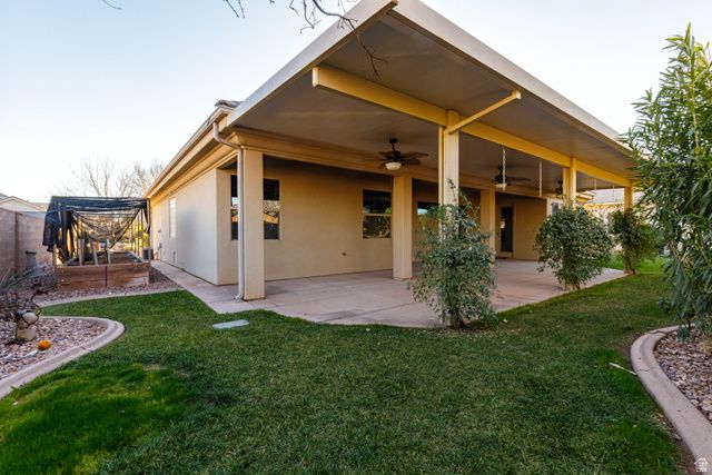 345 E 1575 S, Washington, UT 84780