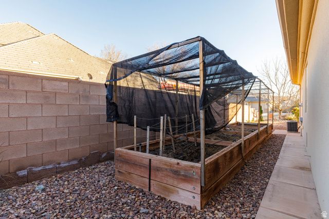 345 E 1575 S, Washington, UT 84780