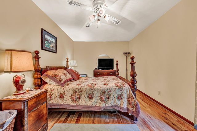 1527 Quail DR, Goodview, VA 24095