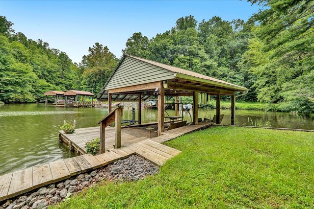 1527 Quail DR, Goodview, VA 24095