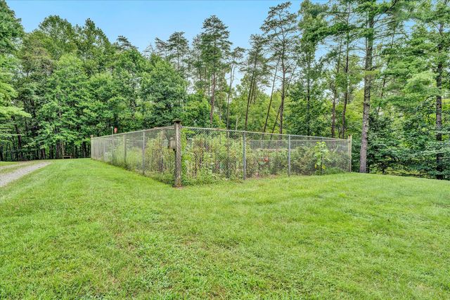 1527 Quail DR, Goodview, VA 24095