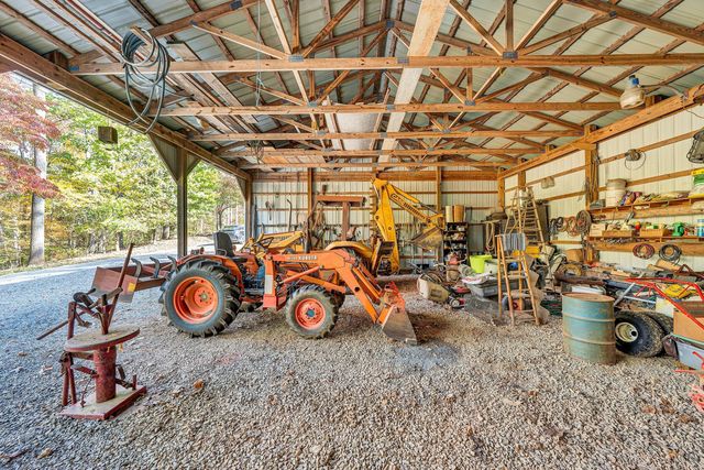 1527 Quail DR, Goodview, VA 24095
