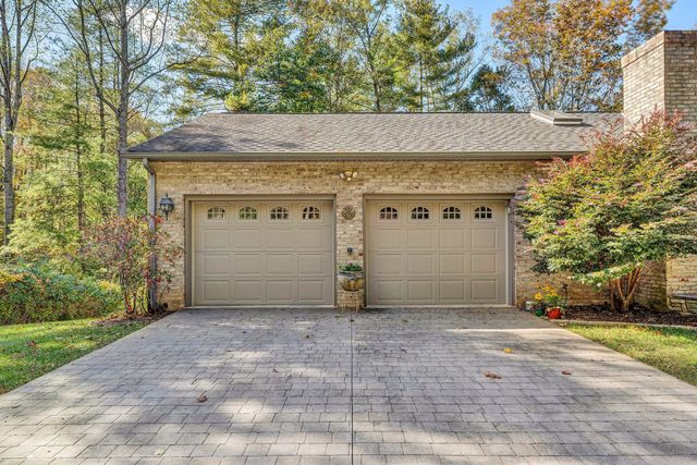 1527 Quail DR, Goodview, VA 24095