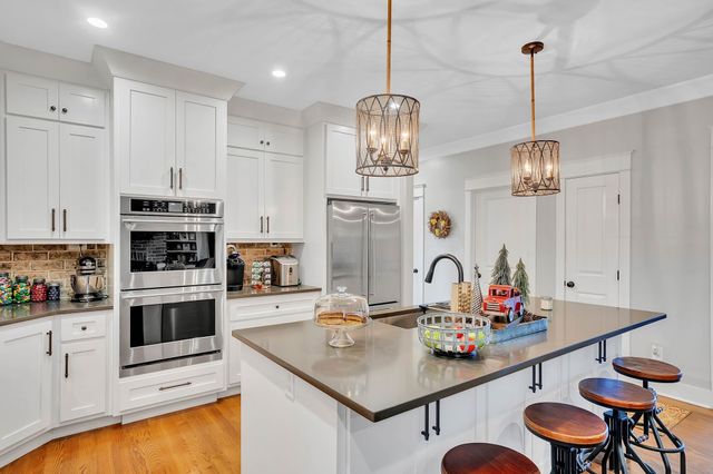 25 Holt Lane, Tullahoma, TN 37388