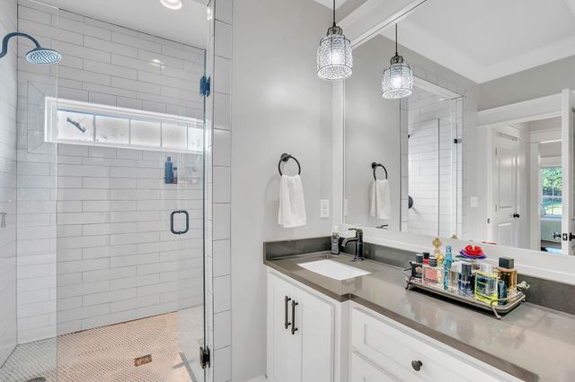 25 Holt Lane, Tullahoma, TN 37388