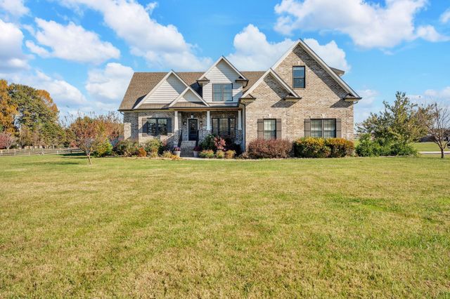 25 Holt Lane, Tullahoma, TN 37388